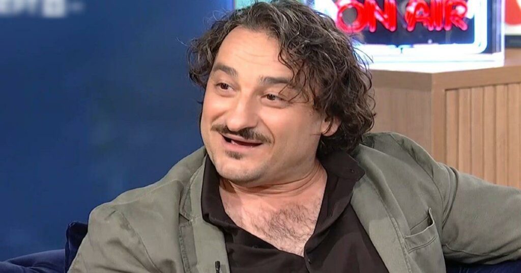 Λύγισε ο Βασίλης Χαραλαμπόπουλος για τον πατέρα του: «Ήταν ένας γλύκας…» (Βίντεο)