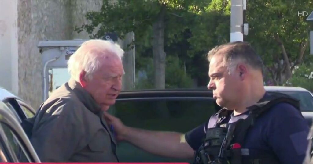 Άρης Δαβαράκης: «Ο Γιωτόπουλος, αυτό το ψυχρό κτήνος, 17 ανθρώπους έστειλε στον τάφο, να μην εκτίσει 25 χρόνια ποινή;» – Η απάντηση στην Έλενα Ακρίτα