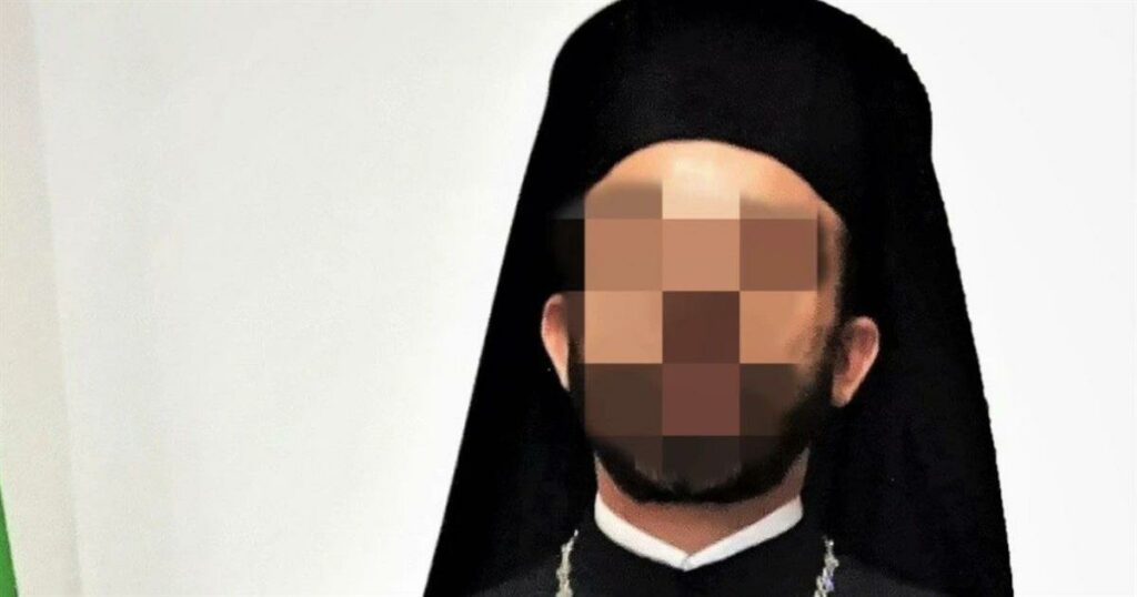 Μεγαλόσχημος κληρικός συνελήφθη στα Πετράλωνα: Έδειχνε τα γεννητικά του όργανα σε περαστικούς