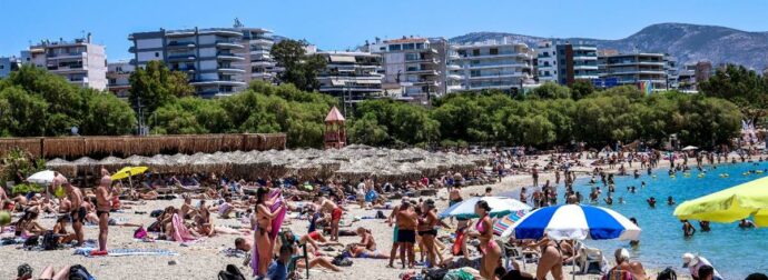 Αττική: Μεγάλη προσοχή – Αυτές είναι οι παραλίες που κρίθηκαν ακατάλληλες για κολύμπι! Η λίστα