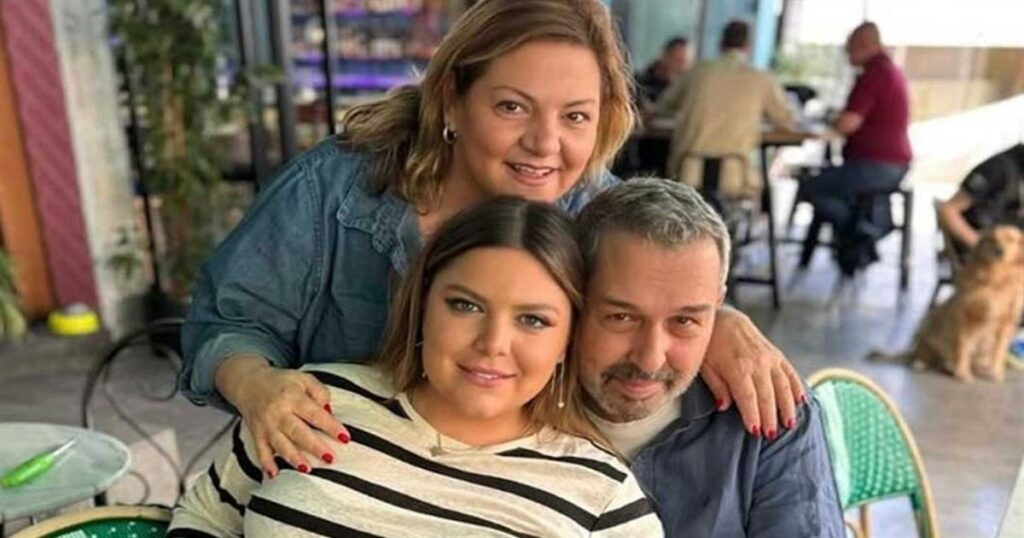 Χρήστος Χατζηπαναγιώτης: Η αποκάλυψη για τον γάμο της Δανάης Μπάρκα – «Θα τη συνοδεύσω στην εκκλησία…»
