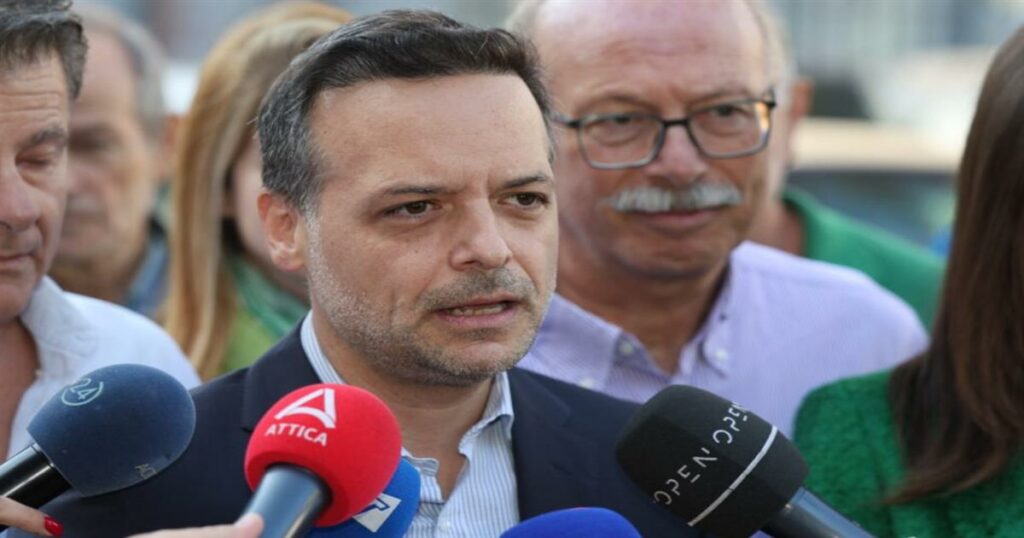 «Βόμβα» μεγατόνων: Ο Χάρης Δούκας προτείνει εκλογική συνεργασία ΠΑΣΟΚ και ΕΛ.Α.Σ του Αλέξη Τσίπρα και αφήνει ανοιχτό το θέμα αρχηγού (video)