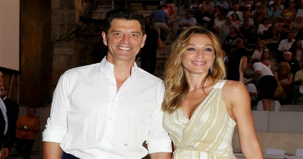 Στα επείγοντα νοσοκομείου Σάκης Ρουβάς και Κάτια Ζυγούλη – Έιχαν αγκαλιά τον γιό τους – Οι πρώτες πληροφορίες