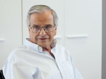 Ο Αντώνης Σαμαράς ξαναχτύπησε με αιχμηρό βίντεο: Το «καρφί» για τη Ντόρα Μπακογιάννη και η διαγραφή- «Ας τα βρει πρώτα με τον αδελφό της»