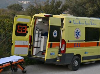 ΕΚΤΑΚΤΟ – ΤΡΑΓΩΔΙΑ: Νεκροί μητέρα και βρέφος μετά από σύγκρουση αυτοκινήτου με βυτιοφόρο, σοβαρά τραυματίες πατέρας και ανήλικο παιδί (video)