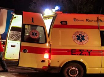 Ερωτήματα για τον 8χρονο που βρέθηκε νεκρός με τραύμα στον λαιμό μέσα στο σπίτι του (video)