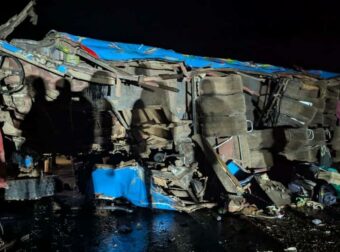 ΘΡΗΝΟΣ: 20 ΝΕΚΡΑ ΠΑΙΔΙΑ ΣΕ ΤΡΟΧΑΙΟ ΜΕ ΣΧΟΛΙΚΟ ΛΕΩΦΟΡΕΙΟ, ΕΞΑΙΤΙΑΣ ΤΟΥ ΟΔΗΓΟΥ, ΣΤΑ «ΜΑΥΡΑ» ΟΛΗ Η ΧΩΡΑ