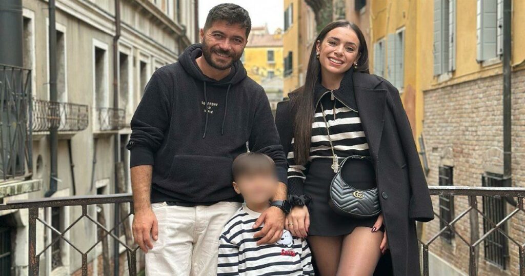 Ξέσπασε η σύζυγος του Άρη Τσάπη μετά το σχόλιο για τα χαστούκια σε παιδιά – «Εύχομαι να μάθεις με τον χειρότερο τρόπο…»