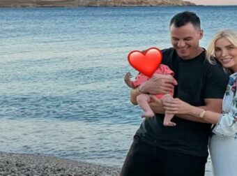 Παναγιώτης Κουτσουμπής: Ξανά αγκαλιά με την 4 μηνών κόρη του, Ξένια – Η τρυφερή φωτογραφία που «έριξε» το Instagram