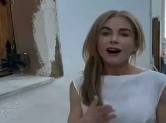 Νικόλ Κίντμαν: Το μήνυμα από τη Σαντορίνη για το σχολείο όπου πέρασε τα μαθητικά της χρόνια (video)