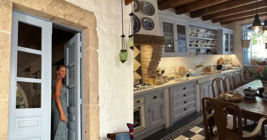 Σαν καρτ ποστάλ το σπίτι της Τζένης Μπαλατσινού στην Πάτμο – Η αυλή και η μαγευτική θέα στο Αιγαίο – Οι φωτογραφίες από το εσωτερικό του