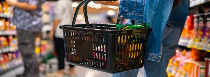 Σούπερ μάρκετ: 1.150 προϊόντα με μειωμένες τιμές έως το τέλος Αυγούστου – Στο 7% η μέση μείωση των τιμών