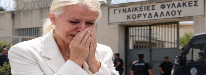 Στη διαπασών τραγούδια του Μαζωνάκη στις γυναικείες φυλακές Κορυδαλλού: «Θα της σπάσουμε τα νεύρα – Χάσου από δω, βρώμα – Σκότωσες το καλύτερο παιδί»