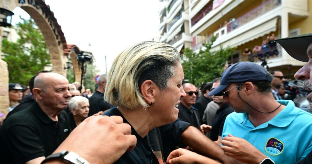 Γιώργος Μαζωνάκης – Η αδελφή του μιλά για πρώτη φορά μετά το θανατό του: «Δεν το χωράει το μυαλό μου, ζητάμε την παραδειγματική τιμωρία των γιατρών»