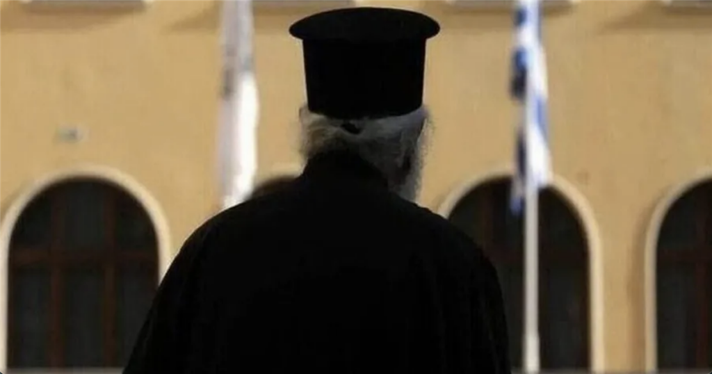ΣOK: Γνωστός ιερέας στο εδώλιο για ασέλγεια σε βάρος 12χρονης