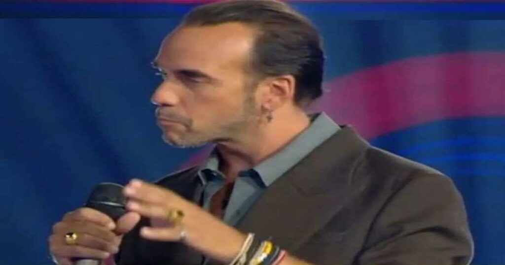 The Voice – Ράκος ο Μουζουράκης για τον Μαζωνάκη: «Βρισκόμαστε ακόμα σε σοκ»