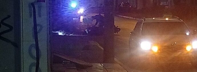 Βίντεο ντοκουμέντο από το θανατηφόρο τροχαίο – Αγόρι και κορίτσι πέφτουν πάνω σε κολόνα και εκσφενδονίζονται (video)
